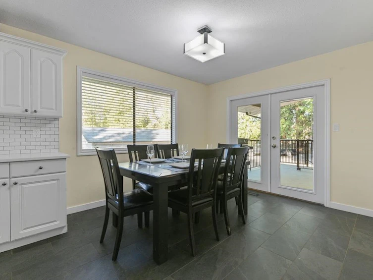 26803 Ferguson Avenue, Maple Ridge, BC, V2W 1R9 - 10