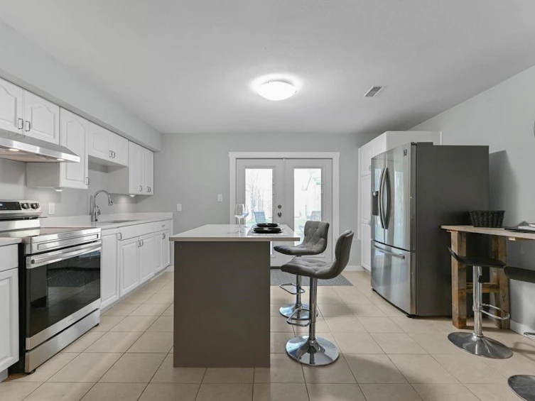 26803 Ferguson Avenue, Maple Ridge, BC, V2W 1R9 - 23