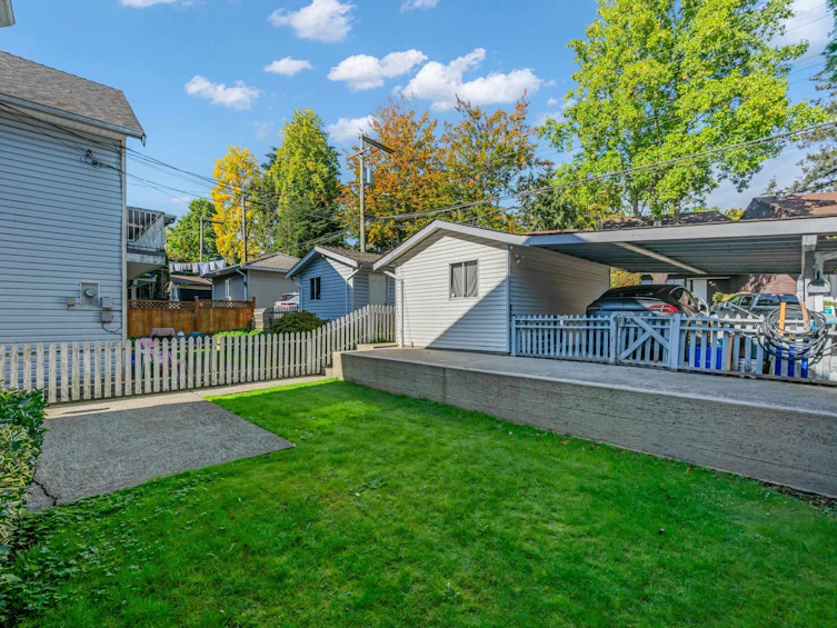 3529 Napier Street, Vancouver, BC, V5K 2X8 - 29
