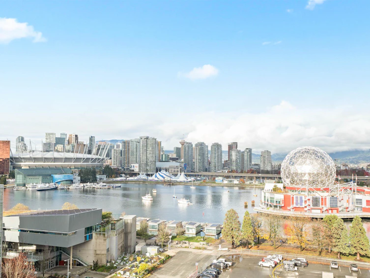 802-1688 Pullman Porter Street, Vancouver, BC, V6A 0H3 - 36
