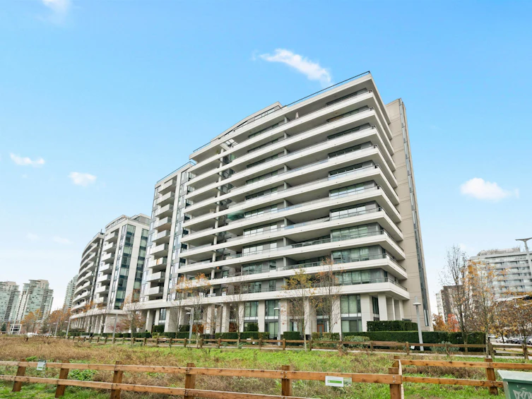 802-1688 Pullman Porter Street, Vancouver, BC, V6A 0H3 - 28