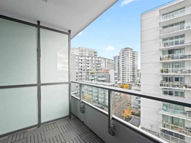 802-1688 Pullman Porter Street, Vancouver, BC, V6A 0H3 - 34