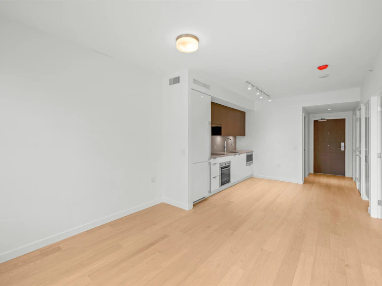 802-1688 Pullman Porter Street, Vancouver, BC, V6A 0H3 - 11