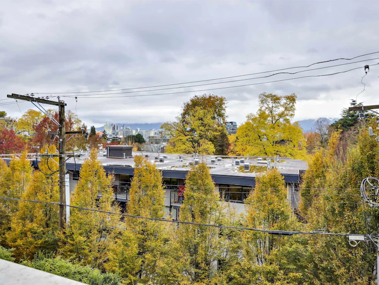302-379 E Broadway, Vancouver, BC, V5T 1W6 - 9