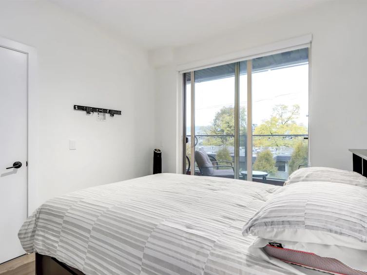 302-379 E Broadway, Vancouver, BC, V5T 1W6 - 16