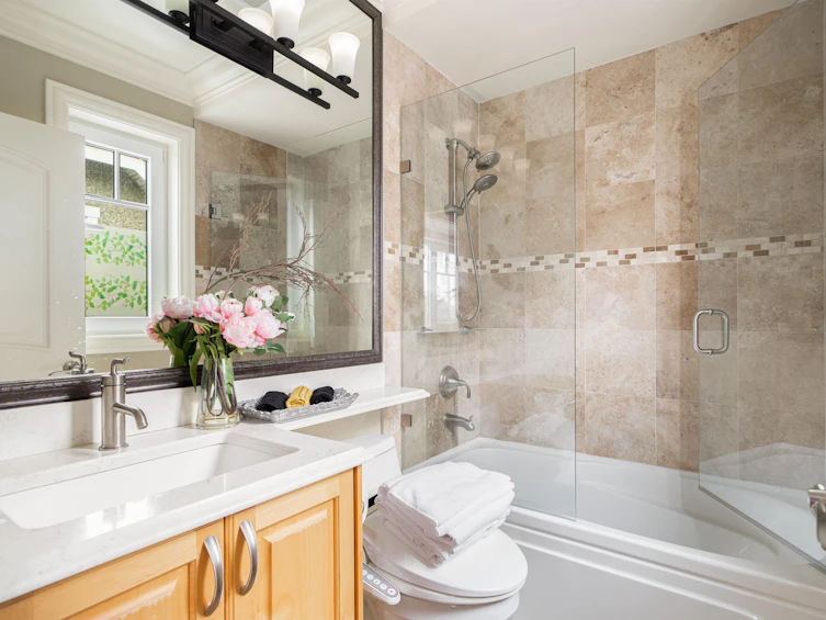 4042 W 34th Avenue, Vancouver, BC, V6N 2L7 - 18