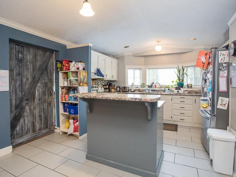 27201 Lougheed Highway, Maple Ridge, BC, V2W 1M4 - 7
