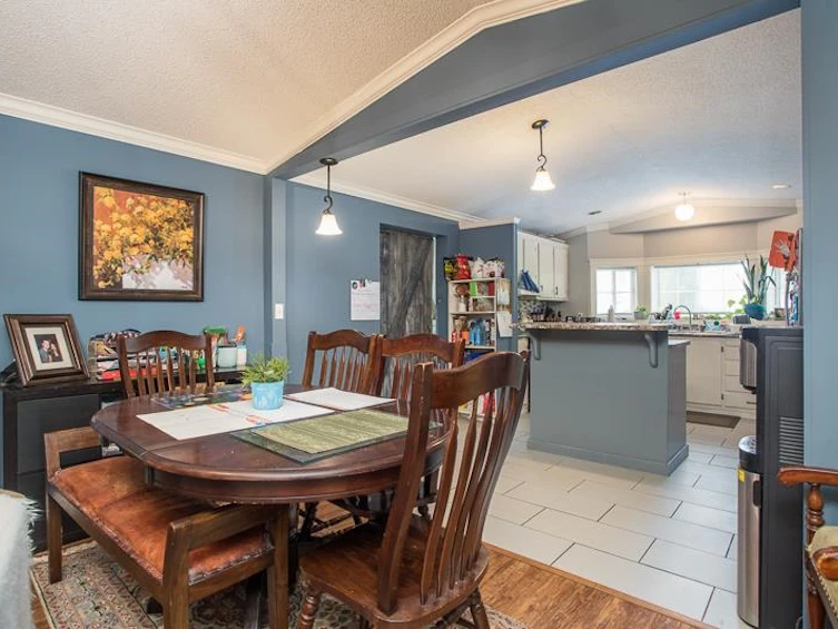27201 Lougheed Highway, Maple Ridge, BC, V2W 1M4 - 12