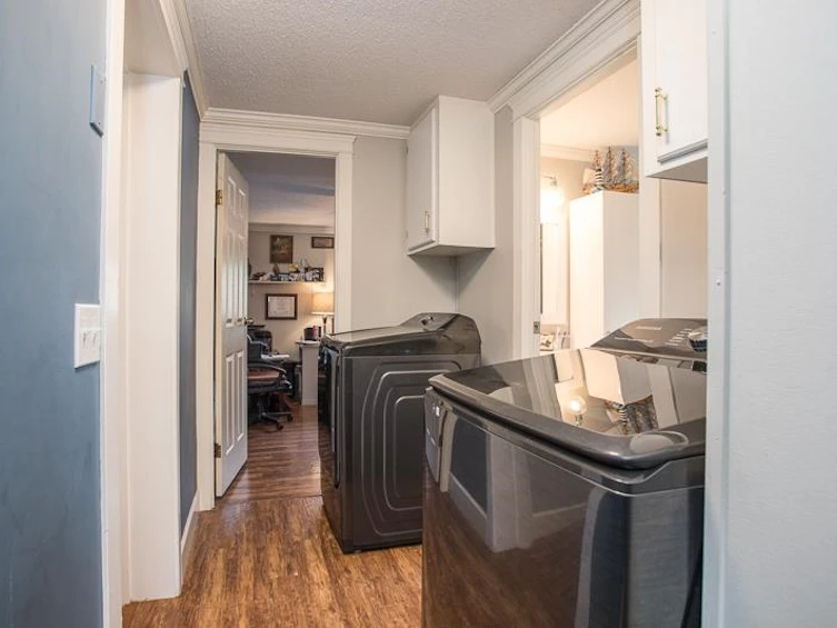 27201 Lougheed Highway, Maple Ridge, BC, V2W 1M4 - 22