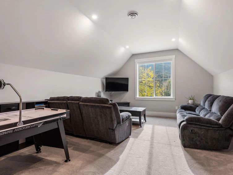 42687 Walnut Avenue, Chilliwack, BC, V2R 5C2 - 24