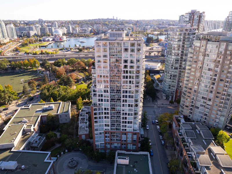 2309 - 550 Taylor Street, Vancouver BC V6B 1R1