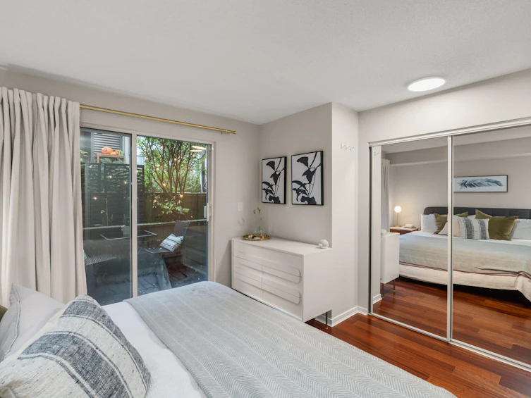688 W 6th Avenue, Vancouver, BC, V5Z 1A3 - 11