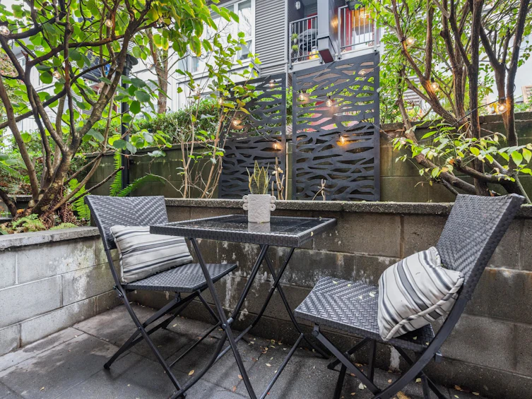 688 W 6th Avenue, Vancouver, BC, V5Z 1A3 - 19