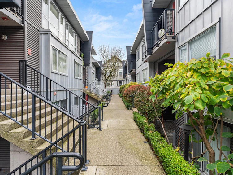 688 W 6th Avenue, Vancouver, BC, V5Z 1A3 - 23