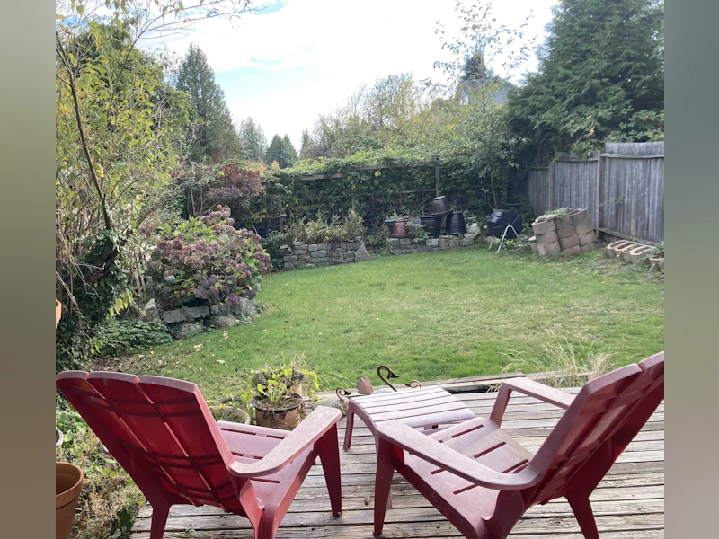 1 - 753 Hillcrest Road, Gibsons BC