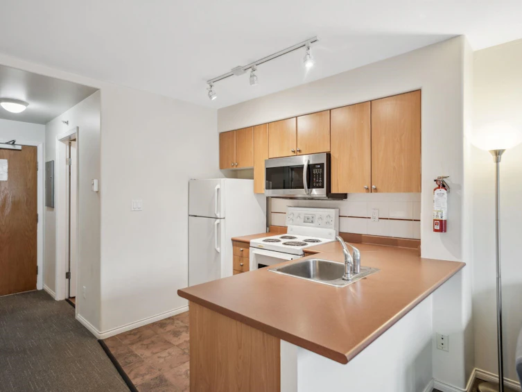 503-910 Beach Avenue, Vancouver, BC, V6Z 2W7 - 11