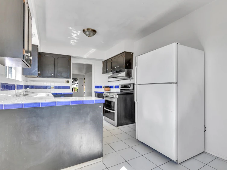 1362 E 60th Avenue, Vancouver, BC, V5X 2A9 - 14