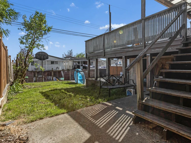 1362 E 60th Avenue, Vancouver, BC, V5X 2A9 - 17