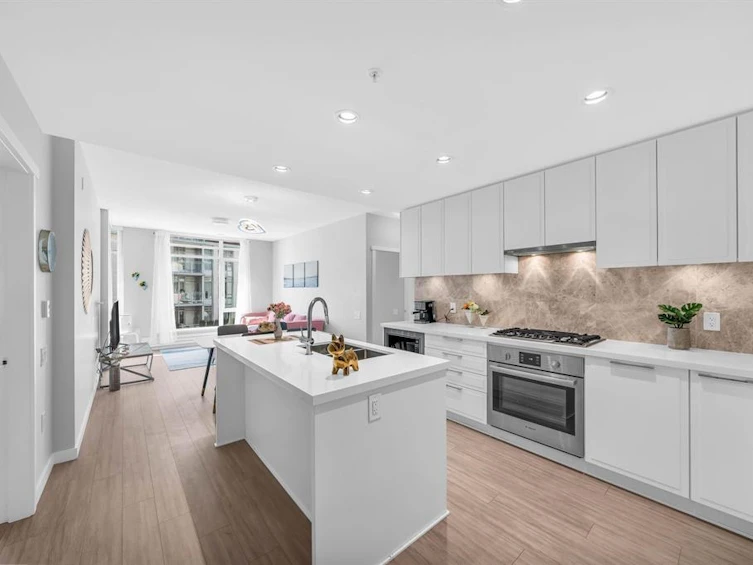 210-3198 Riverwalk Avenue, Vancouver, BC, V5S 0E8 - 30