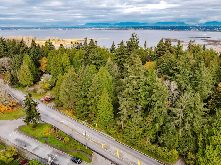 12739 Crescent Road, Surrey, BC, V4A 2V6 - 7