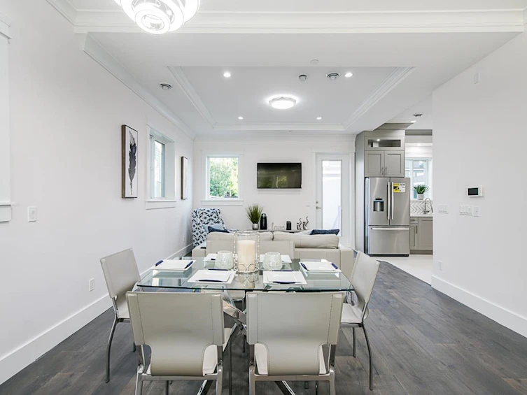 2768 E 25th Avenue, Vancouver, BC, V5R 1H7 - 4