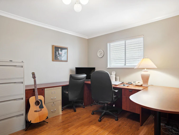 1387 Springer Avenue, Burnaby, BC, V5B 3M2 - 24