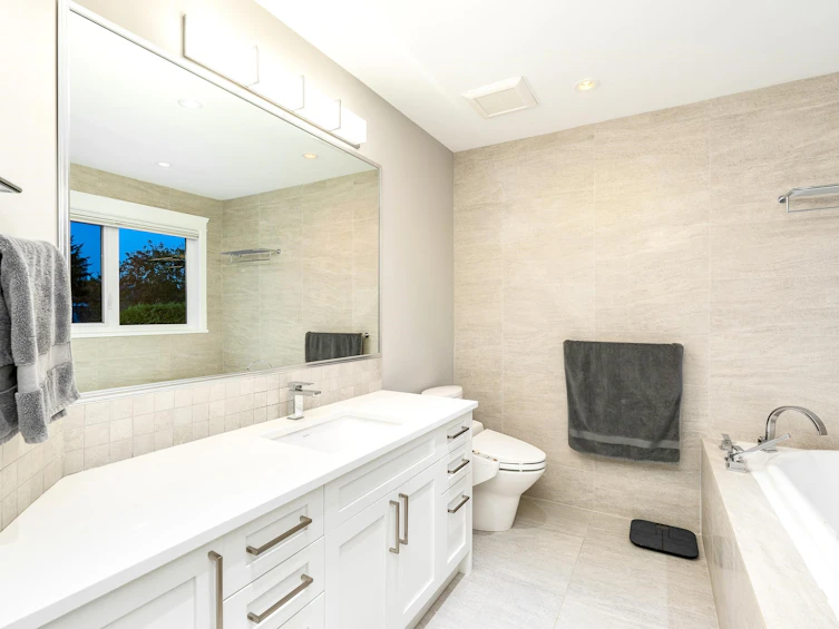 3822 W 2nd Avenue, Vancouver, BC, V6R 1K2 - 29