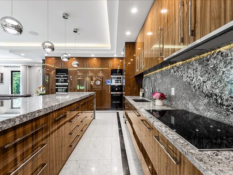 558 Glenross Road, West Vancouver, BC, V7S 1L5 - 13