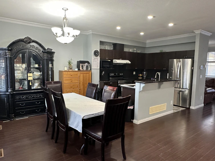 16-7518 138 Street, Surrey, BC, V3W 1S1 - 4