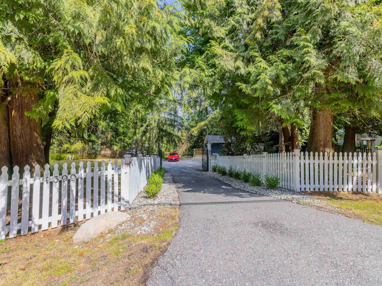 13991 Crescent Road, Surrey, BC, V4P 1J4 - 31