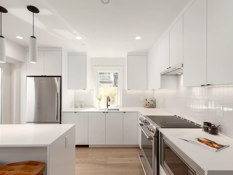 540 E 11th Avenue, Vancouver, BC, V5T 2C9 - 5