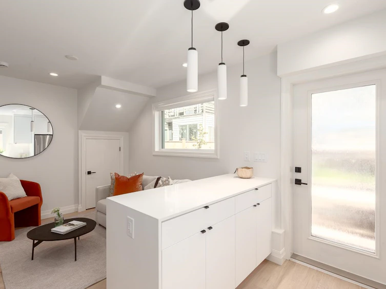 540 E 11th Avenue, Vancouver, BC, V5T 2C9 - 8