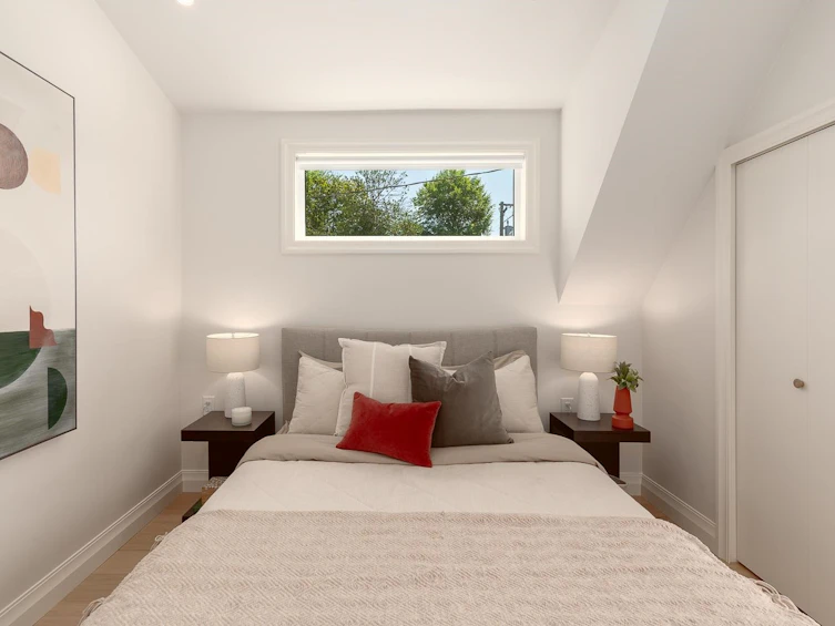 540 E 11th Avenue, Vancouver, BC, V5T 2C9 - 12