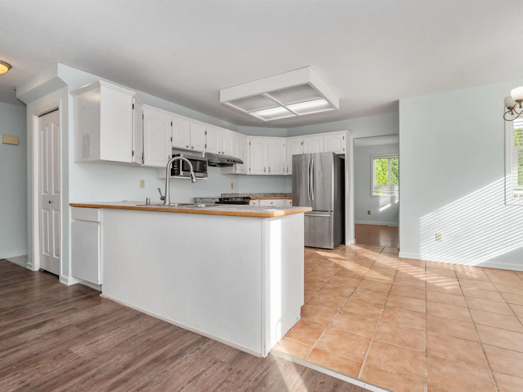8490 Boeing Place, Chilliwack, BC, V2P 7W4 - 11