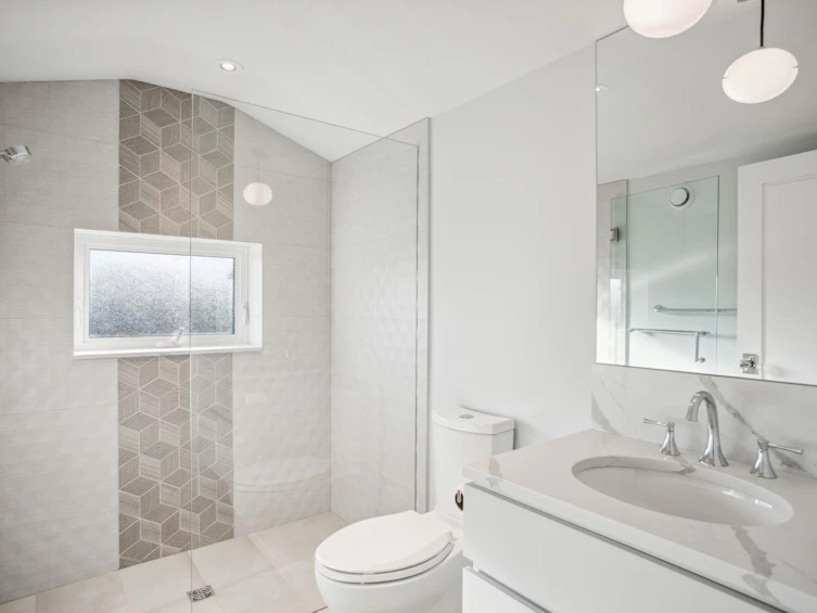2795 W 37th Avenue, Vancouver, BC, V6N 2T5 - 26