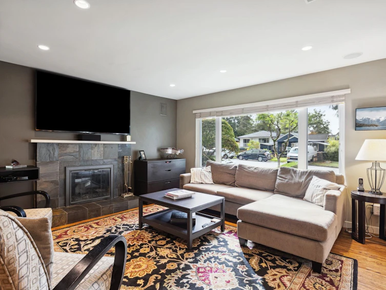 1520 Burrill Avenue, North Vancouver, BC, V7K 1L9 - 5
