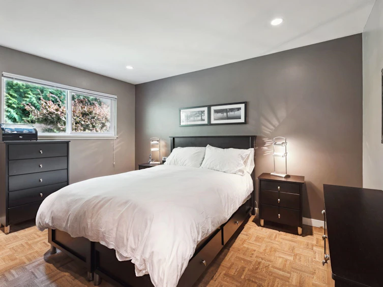 1520 Burrill Avenue, North Vancouver, BC, V7K 1L9 - 15