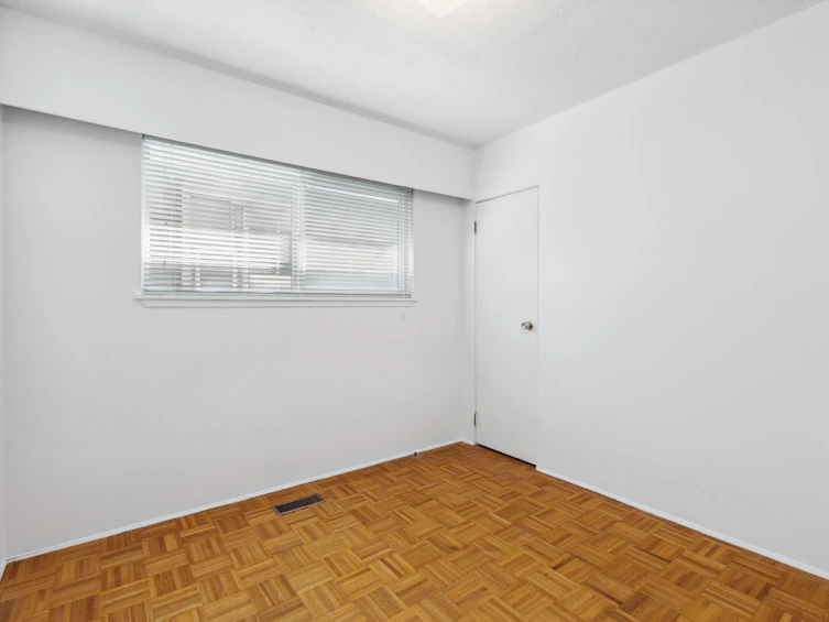 1520 Burrill Avenue, North Vancouver, BC, V7K 1L9 - 19