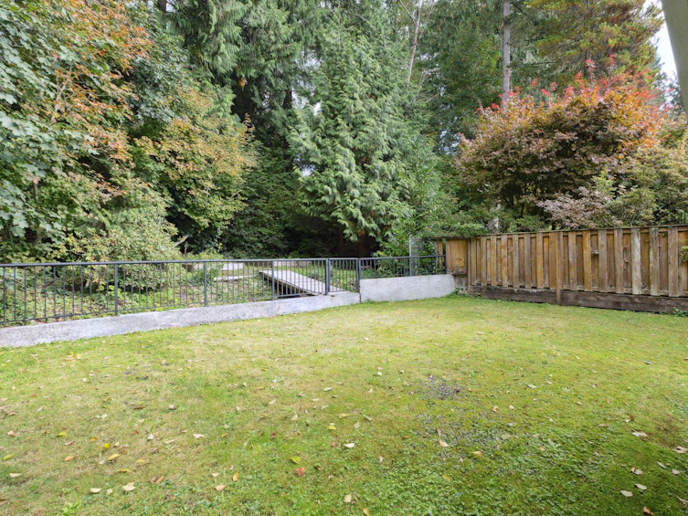 1520 Burrill Avenue, North Vancouver, BC, V7K 1L9 - 33
