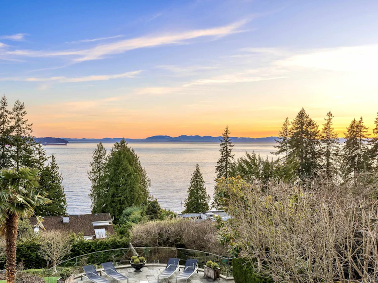 2962 Mathers Crescent, West Vancouver, BC, V7V 2L3 - 40