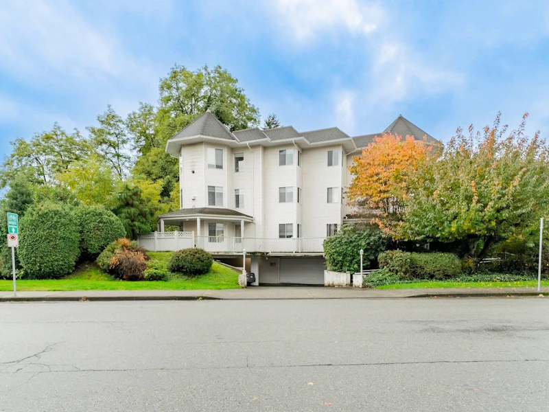 206 - 3088 Flint Street, Port Coquitlam BC V3B 4H5