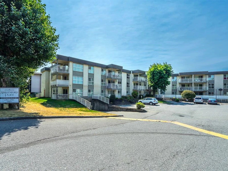 313 - 32870 George Ferguson Way, Abbotsford BC V2S 7K1