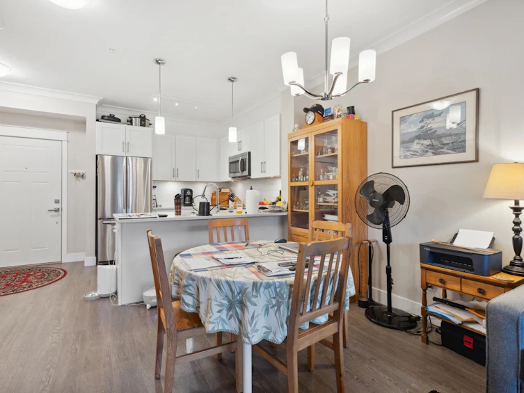 206-5020 221a Street, Langley, BC, V2Y 0V5 - 8