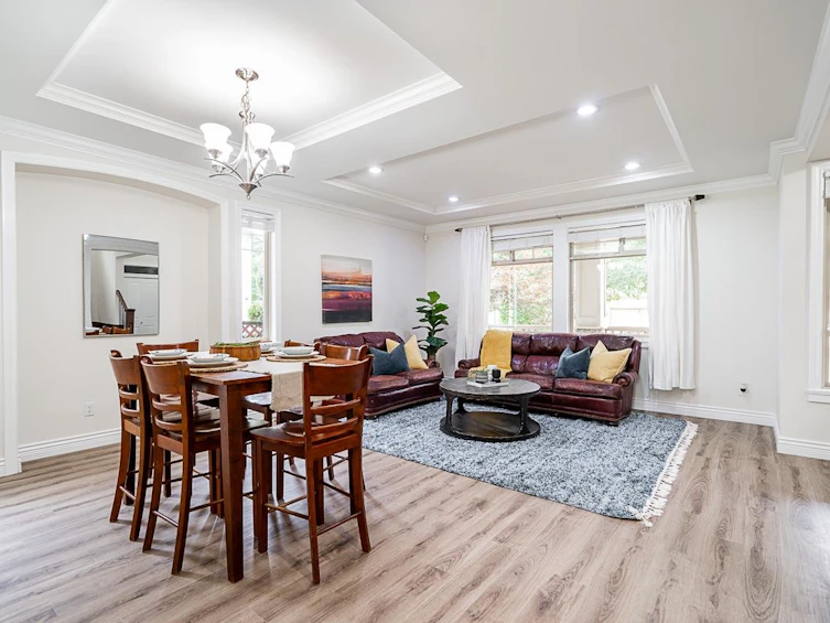 6883 192a Street, Surrey, BC, V4N 0B7 - 6