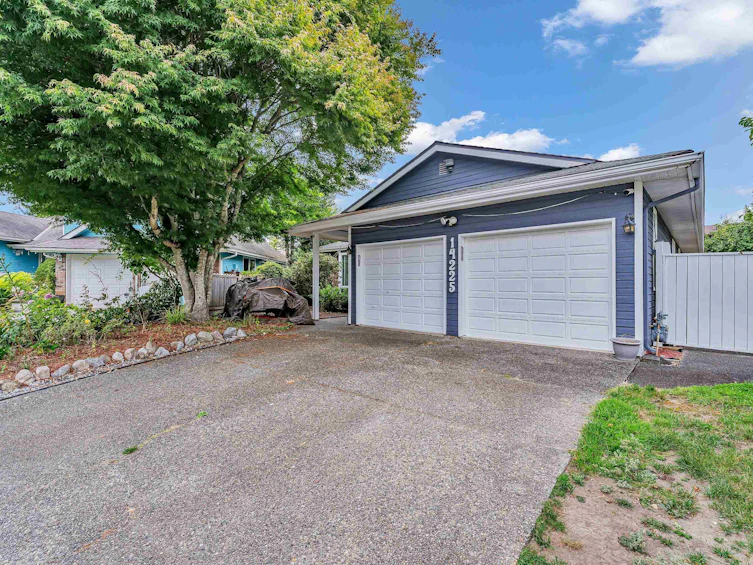 14225 18 Avenue, Surrey, BC, V4A 7C1