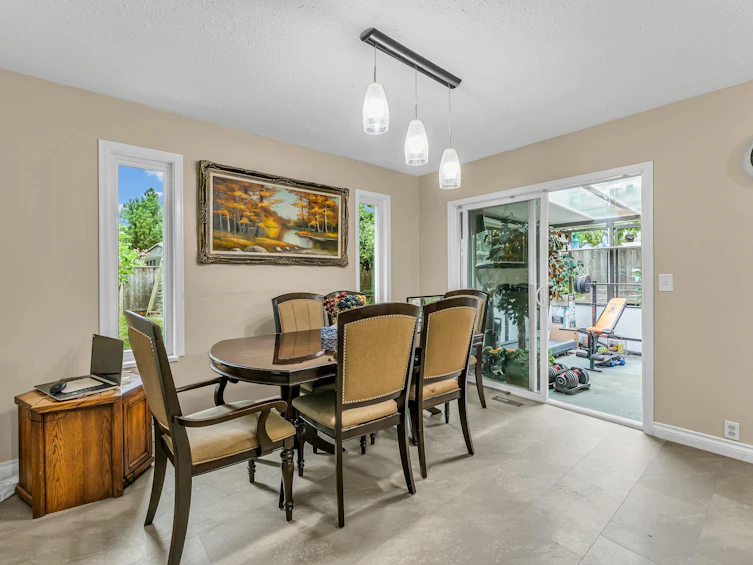 14225 18 Avenue, Surrey, BC, V4A 7C1 - 14