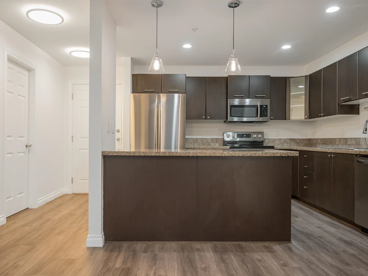 111-5488 198 Street, Langley, BC, V3A 1G2 - 5