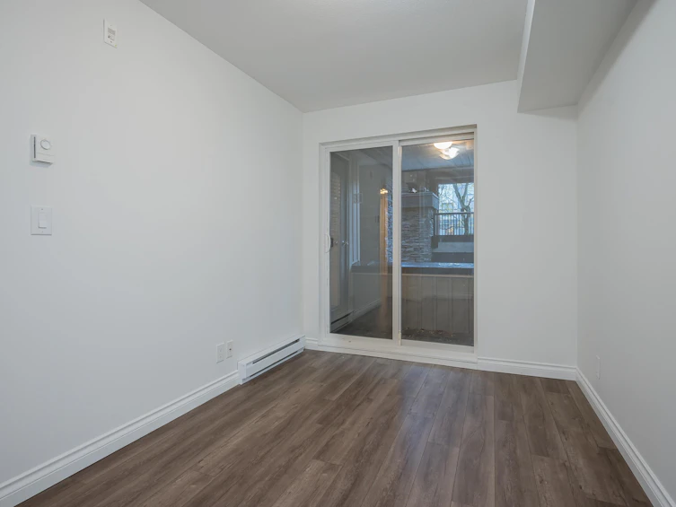 111-5488 198 Street, Langley, BC, V3A 1G2 - 23