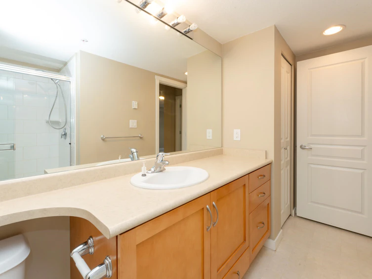 301-2958 Whisper Way, Coquitlam, BC, V3E 3S7 - 14