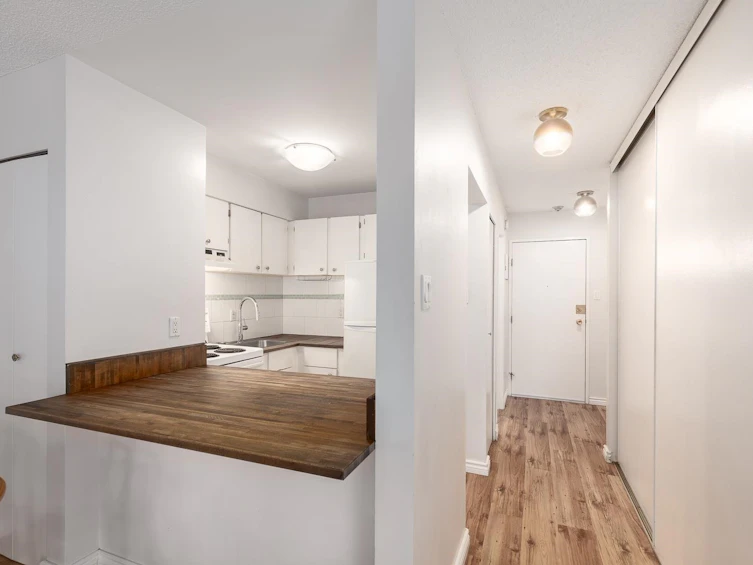 213-1545 E 2nd Avenue, Vancouver, BC, V5N 1C8 - 5
